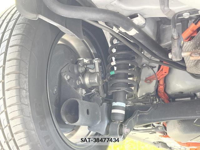 Toyota SIENTA 2023-12 8282900-19