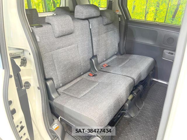 Toyota SIENTA 2023-12 8282900-8
