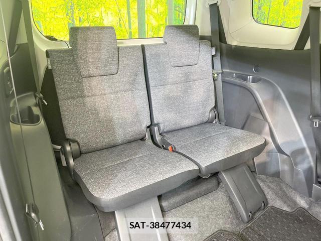 Toyota SIENTA 2023-12 8282900-9