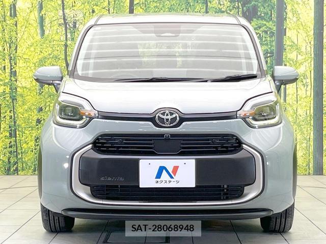 Toyota SIENTA 2023-09 8282913-12