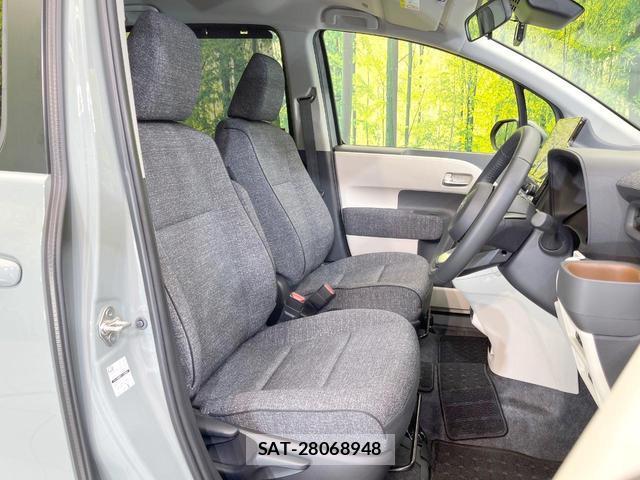 Toyota SIENTA 2023-09 8282913-6