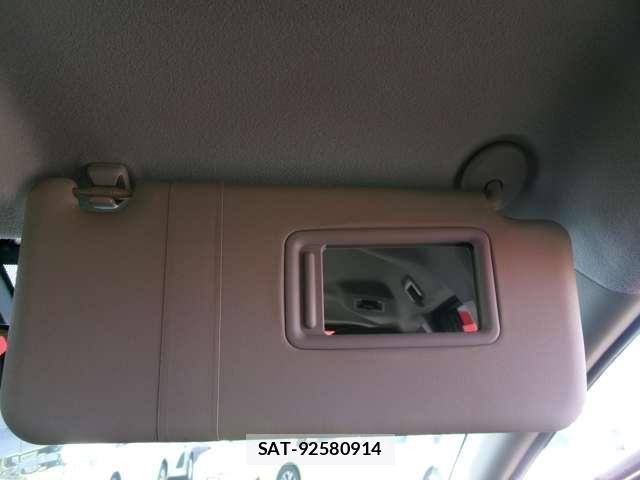 Toyota SIENTA 2017-07 8282984-19
