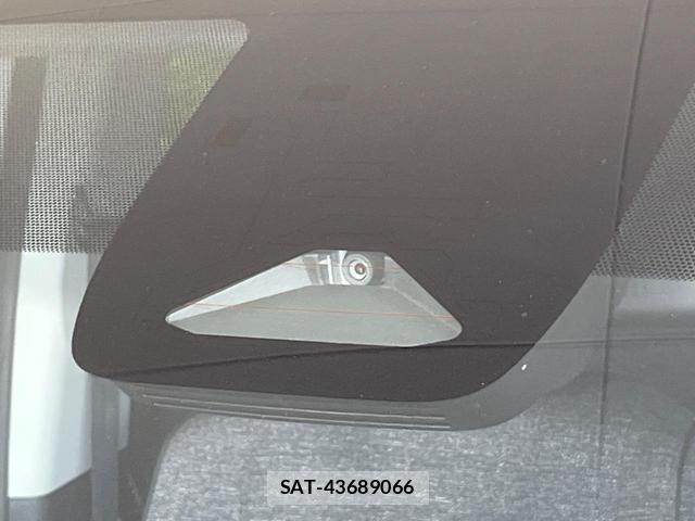 Toyota SIENTA 2024-08 8283148-6
