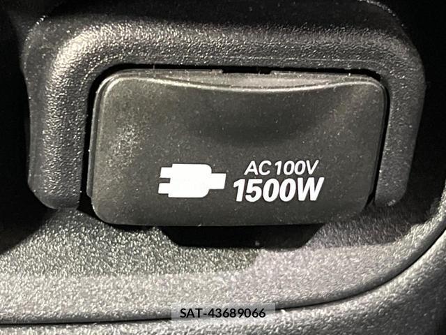 Toyota SIENTA 2024-08 8283148-7