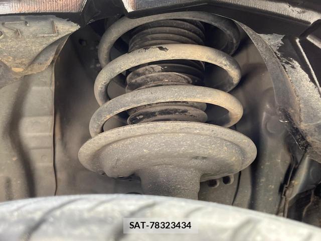 Toyota SIENTA 2018-08 8283183-19