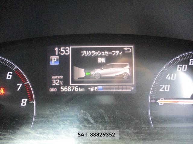 Toyota SIENTA 2018-06 8283432-16