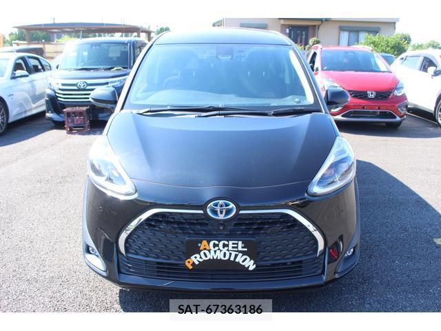 Toyota SIENTA 2021-01 8283509-13