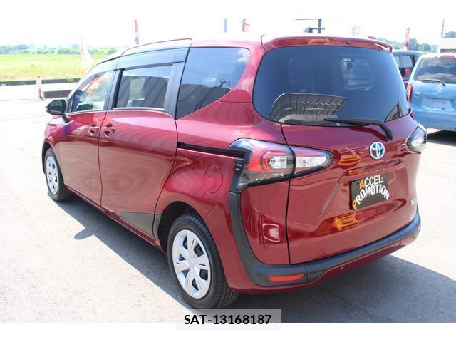 Toyota SIENTA 2020-06 8283519-1