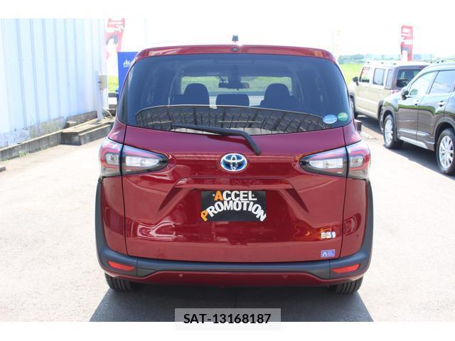 Toyota SIENTA 2020-06 8283519-15