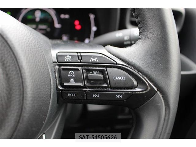 Toyota SIENTA 2023-04 8283539-5