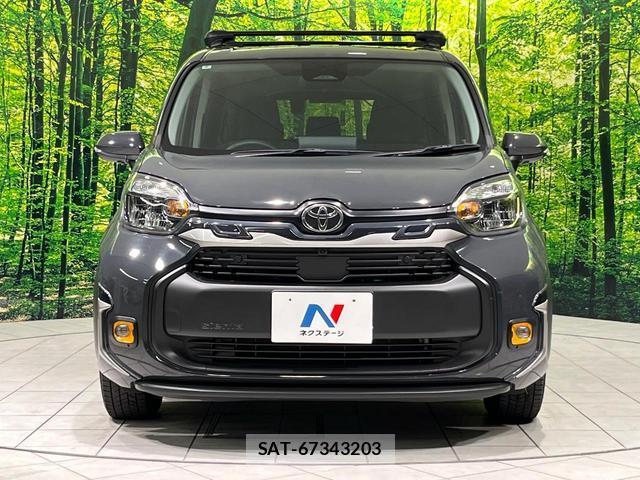 Toyota SIENTA 2024-09 8283642-13