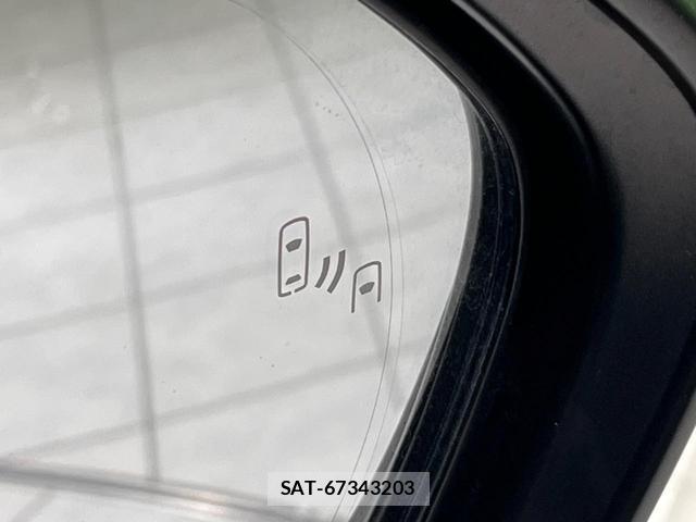 Toyota SIENTA 2024-09 8283642-4
