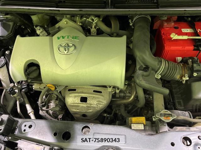 Toyota SIENTA 2016-12 8283669-18