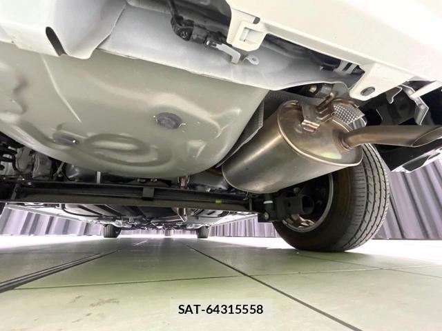 Toyota SIENTA 2019-09 8283974-18