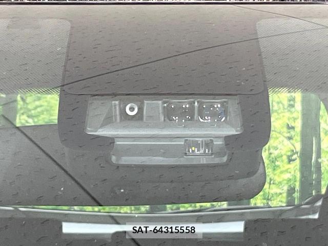 Toyota SIENTA 2019-09 8283974-4