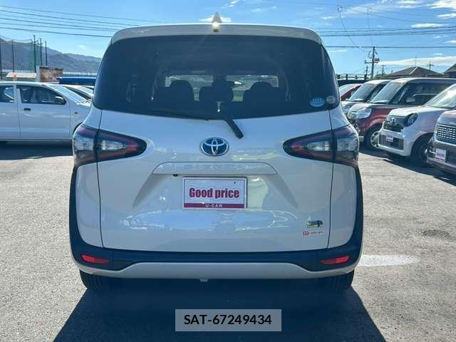 Toyota SIENTA 2016-05 8284020-1
