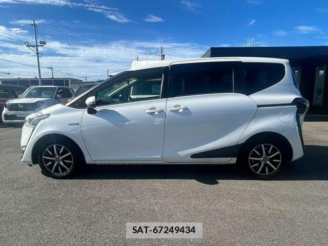 Toyota SIENTA 2016-05 8284020-10