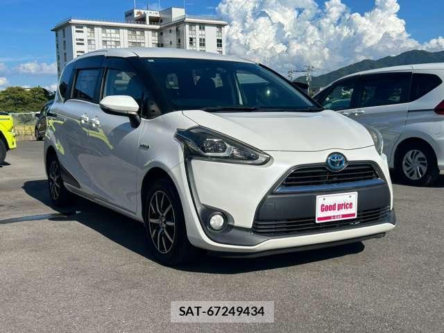 Toyota SIENTA 2016-05 8284020-11