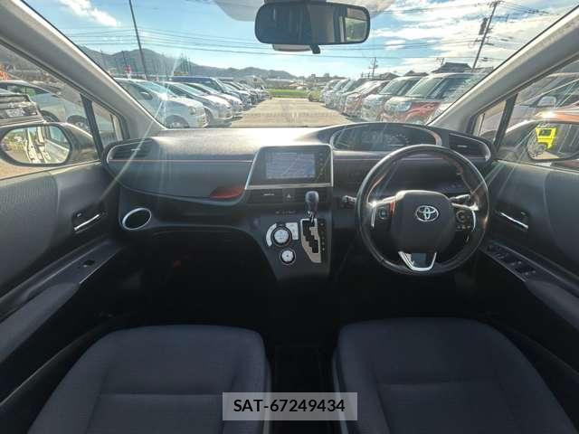 Toyota SIENTA 2016-05 8284020-2
