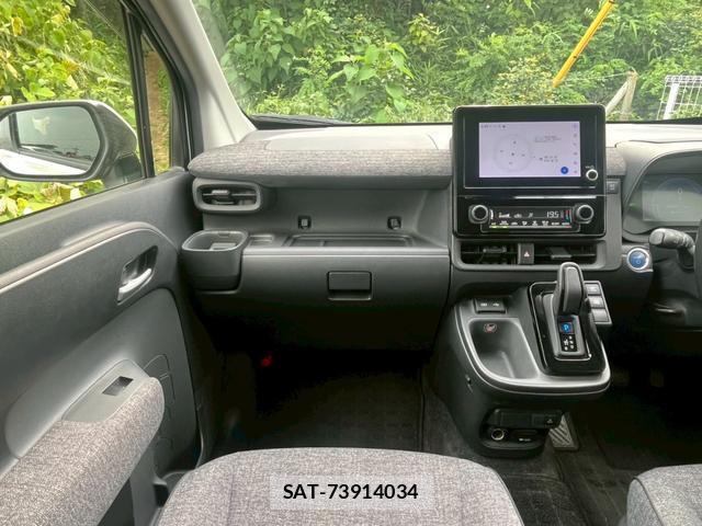 Toyota SIENTA 2022-11 8284071-4