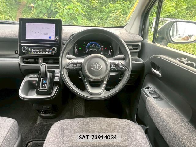 Toyota SIENTA 2022-11 8284071-5