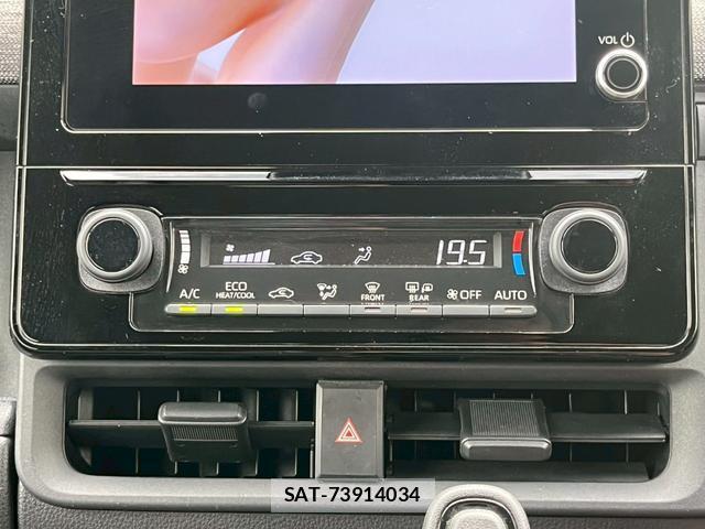 Toyota SIENTA 2022-11 8284071-6