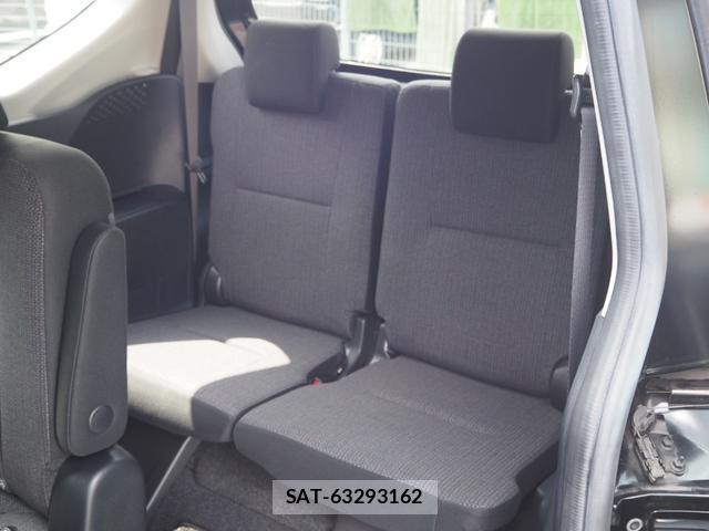 Toyota SIENTA 2018-11 8284164-10