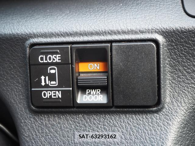 Toyota SIENTA 2018-11 8284164-12