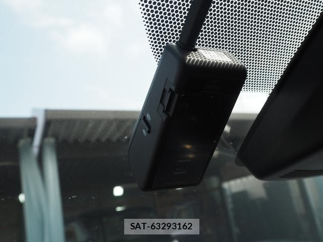 Toyota SIENTA 2018-11 8284164-14