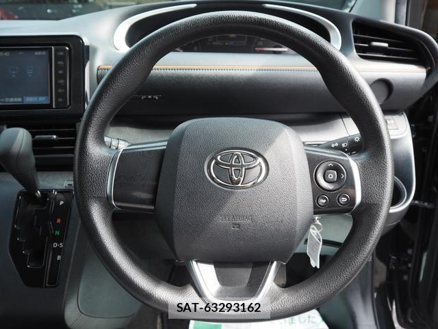Toyota SIENTA 2018-11 8284164-17