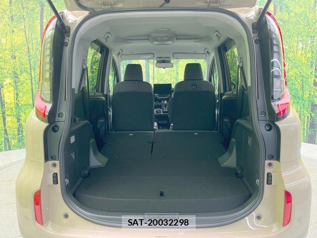 Toyota SIENTA 2025-01 8284280-9