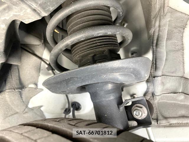 Toyota SIENTA 2024-10 8284486-19