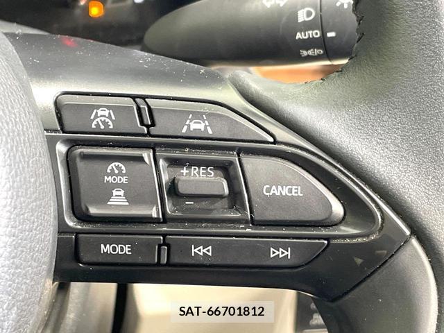 Toyota SIENTA 2024-10 8284486-5