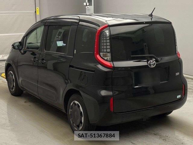 Toyota SIENTA 2023-10 8284670-9