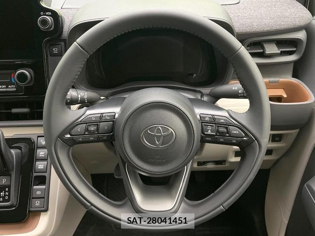 Toyota SIENTA 2026-05 8284913-11