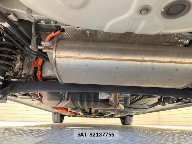 Toyota SIENTA 2023-03 8284958-18