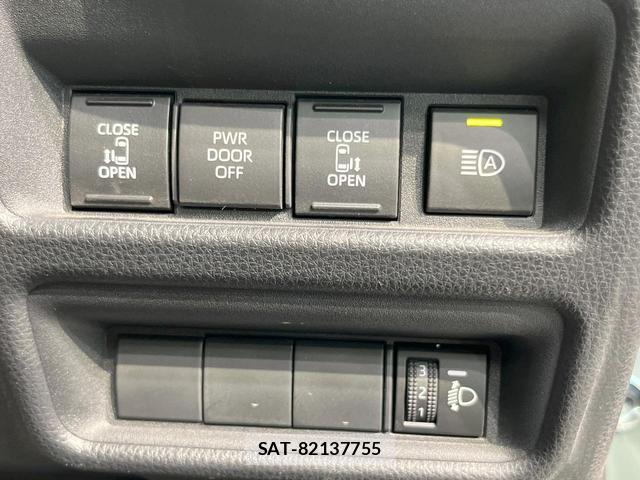 Toyota SIENTA 2023-03 8284958-4