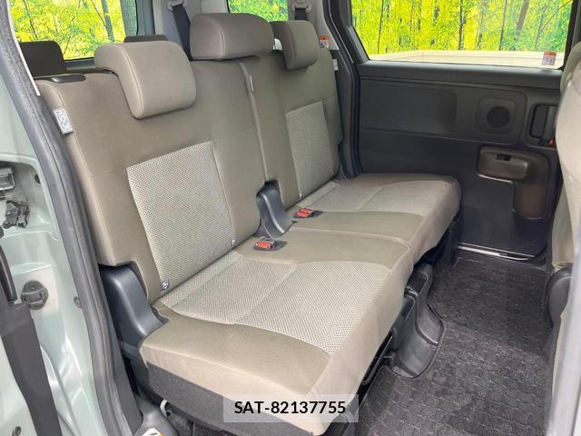 Toyota SIENTA 2023-03 8284958-8