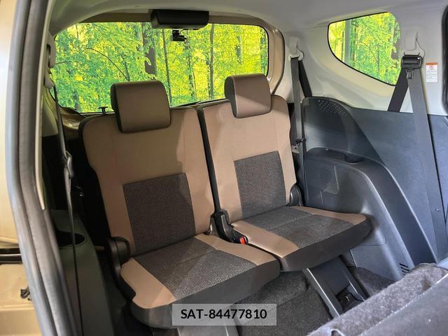 Toyota SIENTA 2020-05 8285156-10