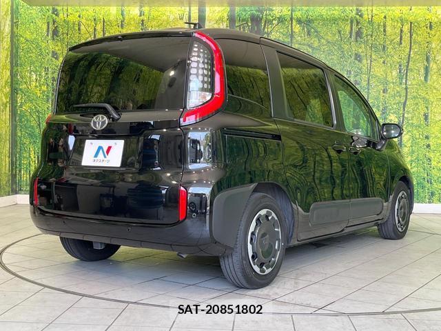 Toyota SIENTA 2023-08 8285157-17