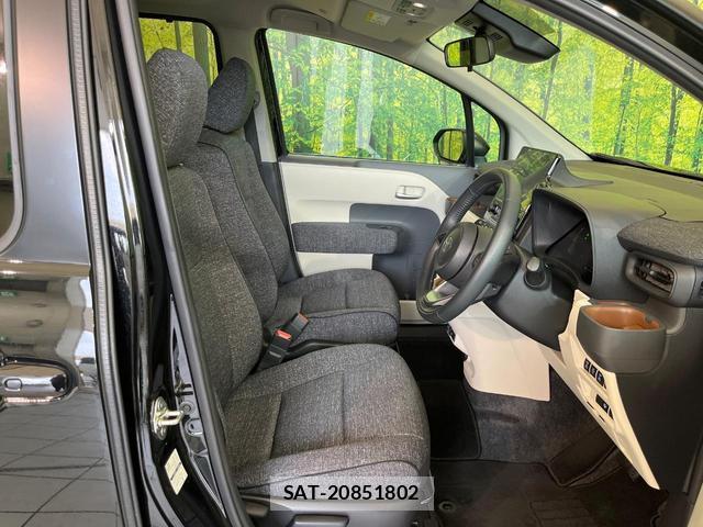 Toyota SIENTA 2023-08 8285157-7