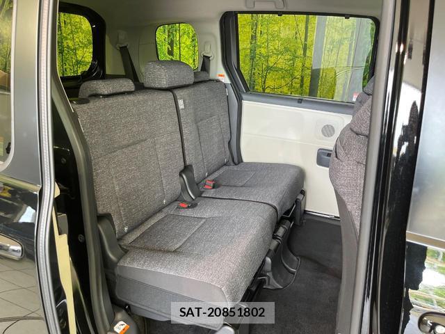 Toyota SIENTA 2023-08 8285157-8