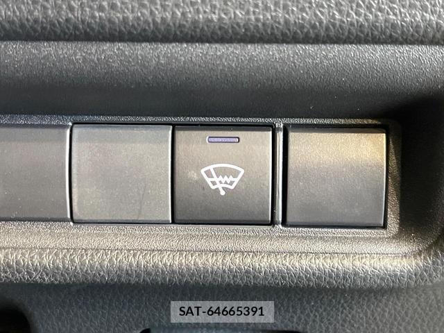 Toyota SIENTA 2023-03 8285159-6