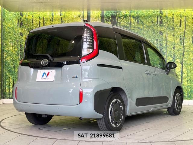 Toyota SIENTA 2024-01 8285165-16