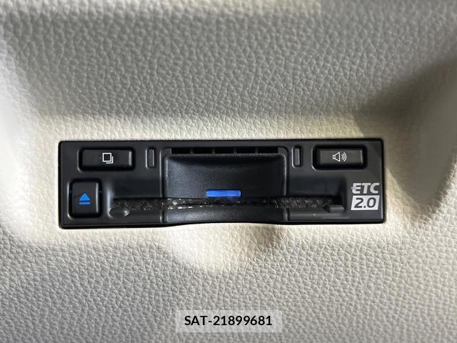 Toyota SIENTA 2024-01 8285165-4