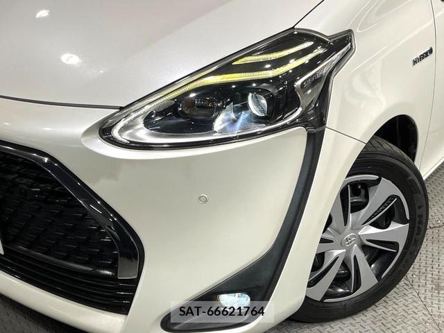 Toyota SIENTA 2019-07 8285214-11