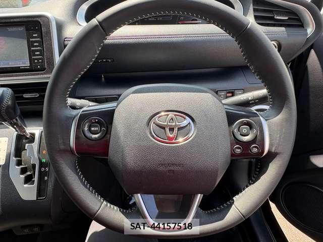 Toyota SIENTA 2022-04 8285352-11