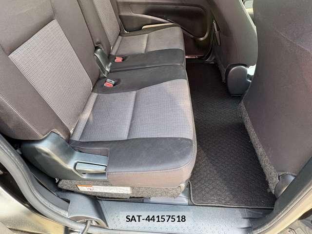 Toyota SIENTA 2022-04 8285352-8