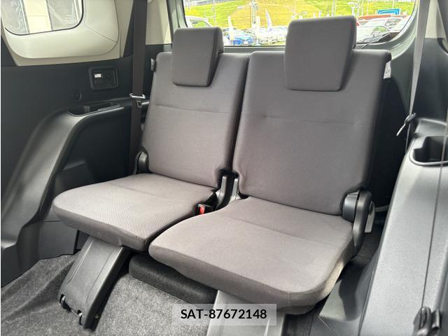 Toyota SIENTA 2023-08 8285475-11