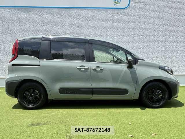 Toyota SIENTA 2023-08 8285475-16